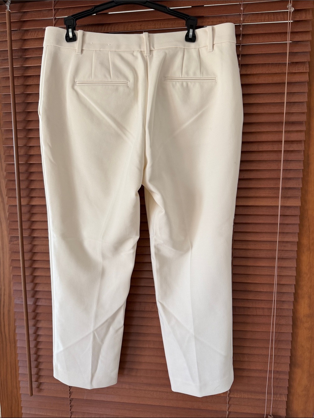 Ann Taylor Petite-Curvy Fit Cream Pants| 10P - Picture 3 of 6